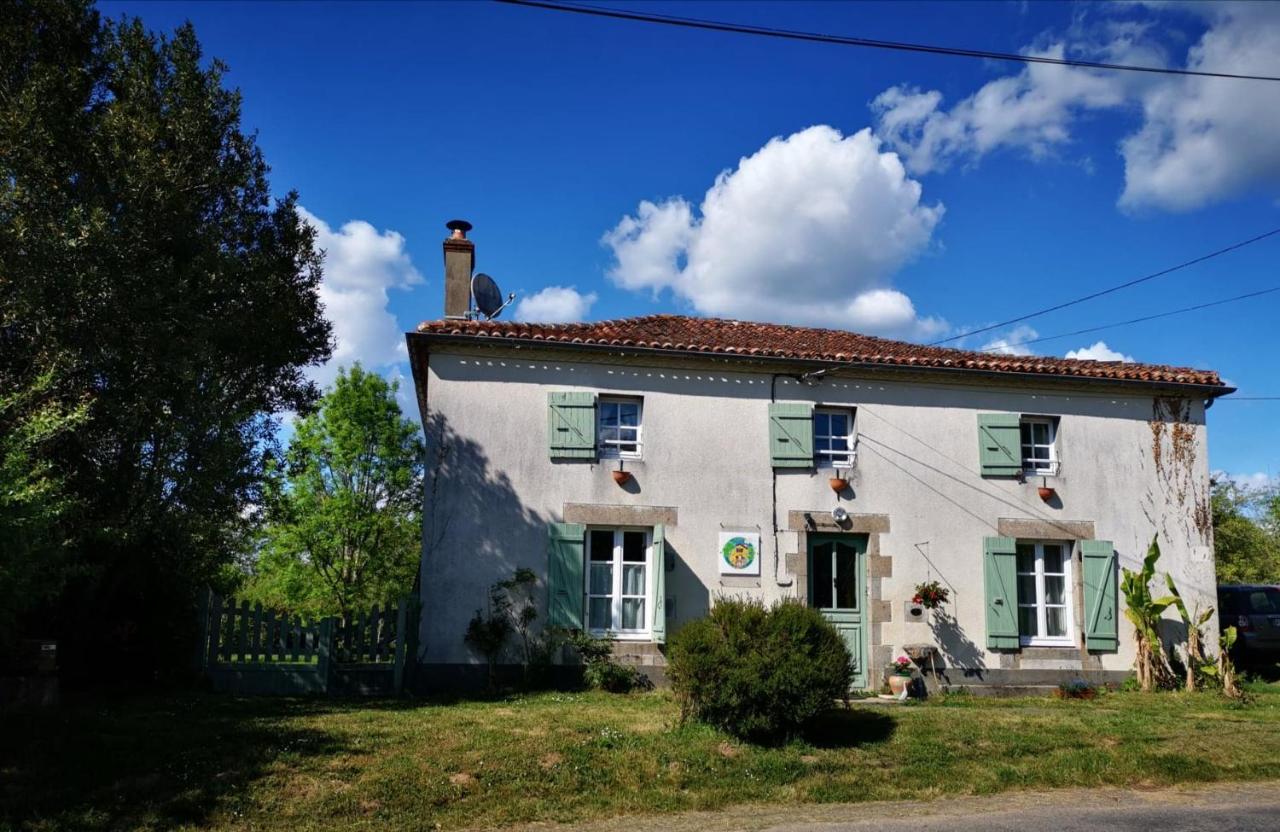 Chambres D Hotes L'Agape Saint-Martial-sur-Isop Exterior foto